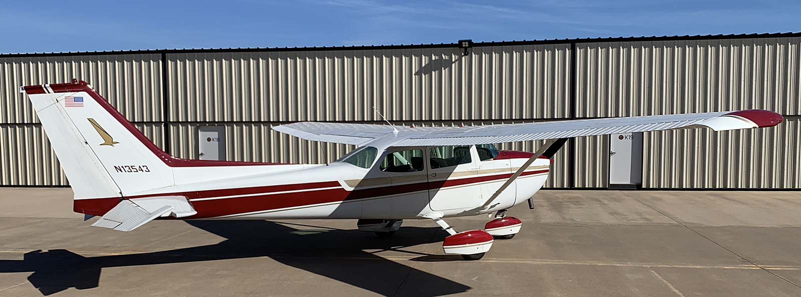 1974 Cessna 172 Skyhawk - Image 2