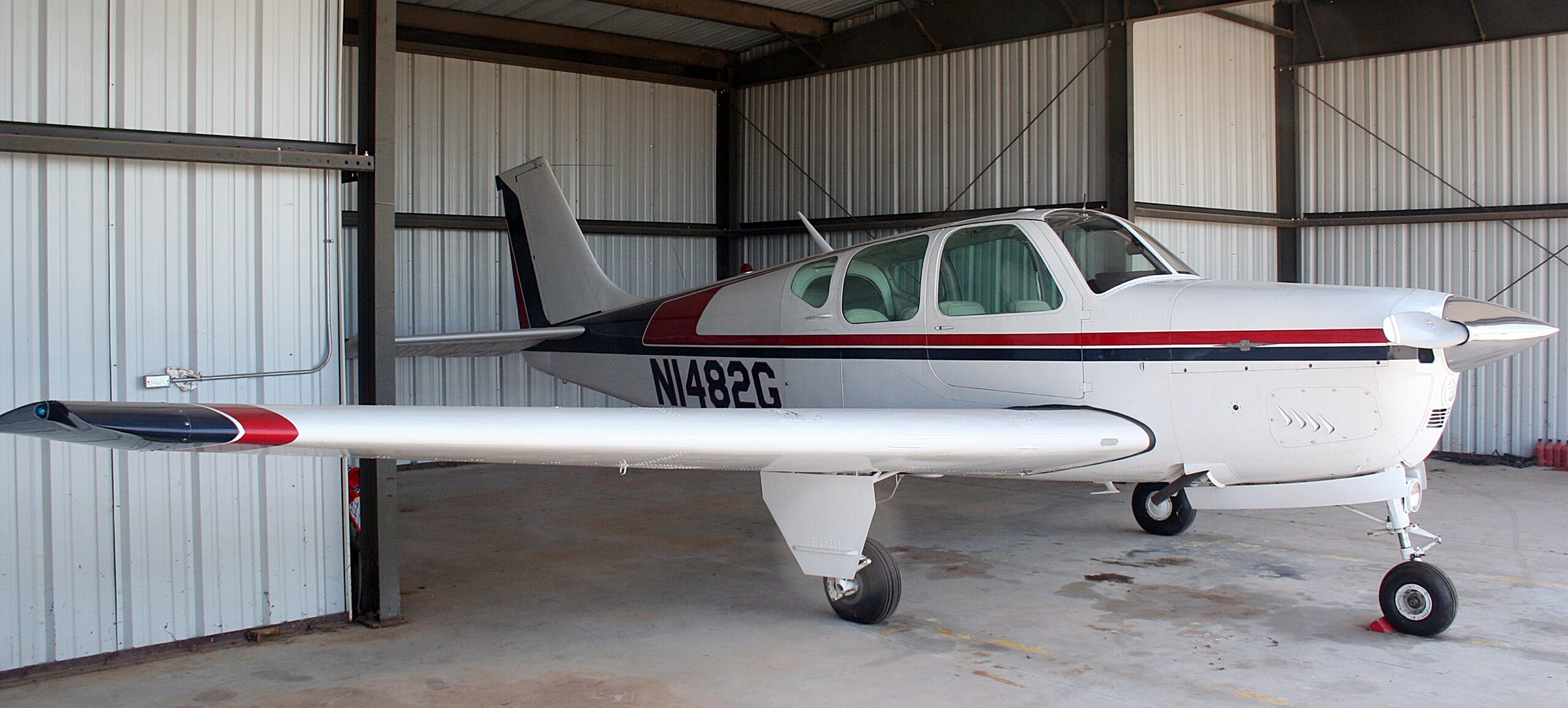 1962 Beechcraft Debonair B33 - Image 2