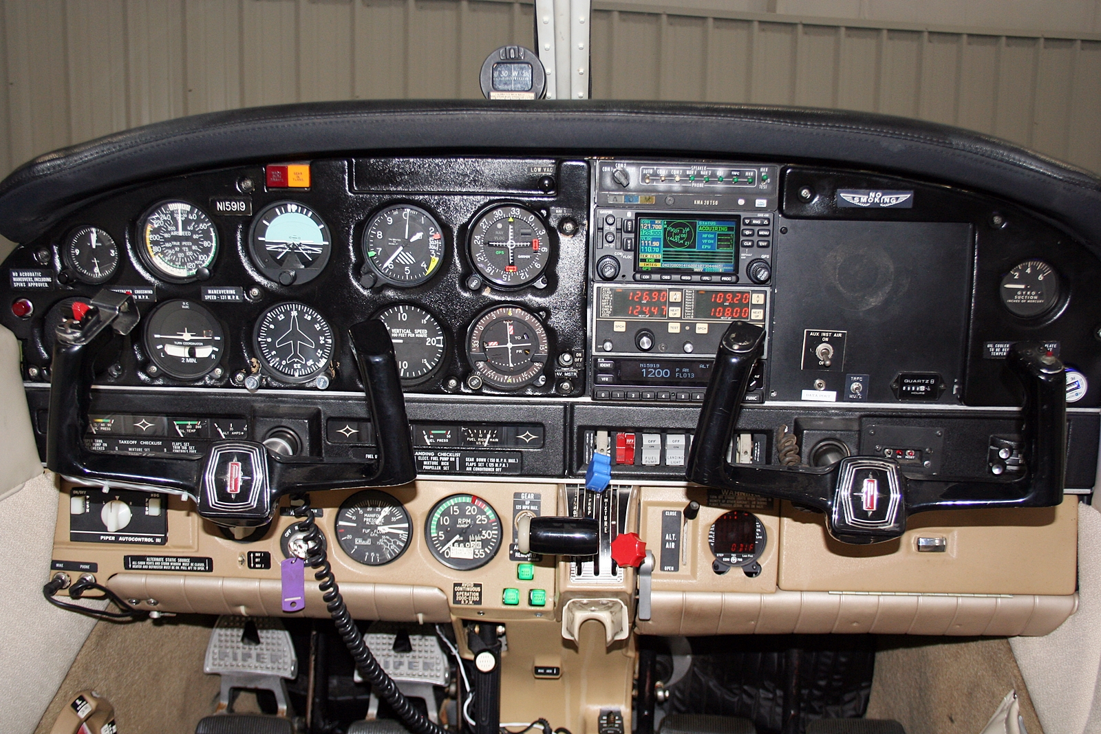 1973 Piper Arrow 200 - Image 7