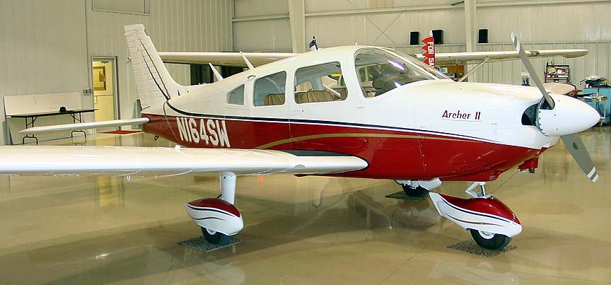 1976 Piper Archer II - Image 2