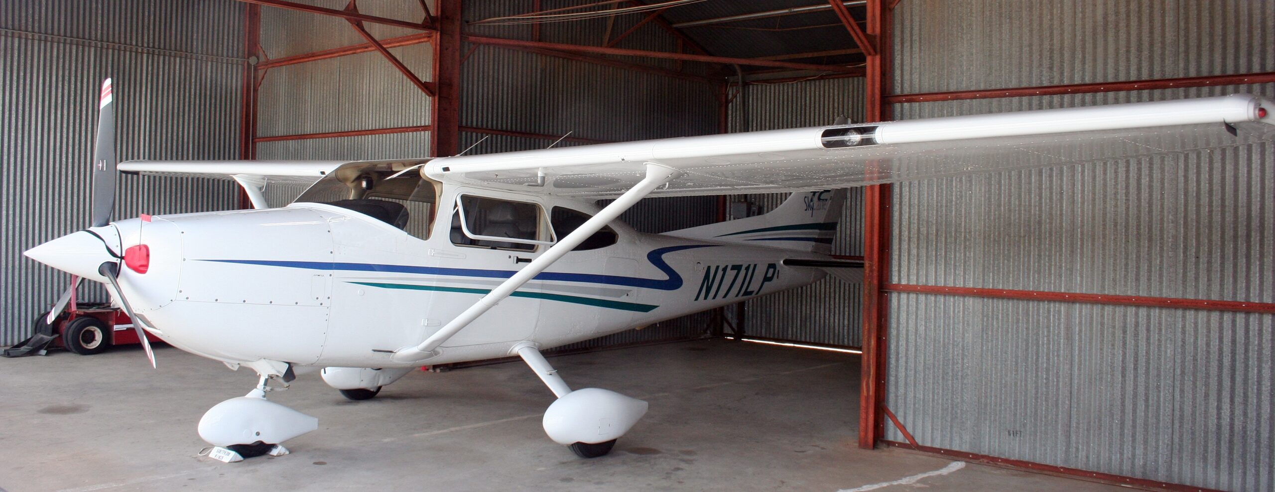 2002 Cessna Turbo Skylane T182T - Image 5
