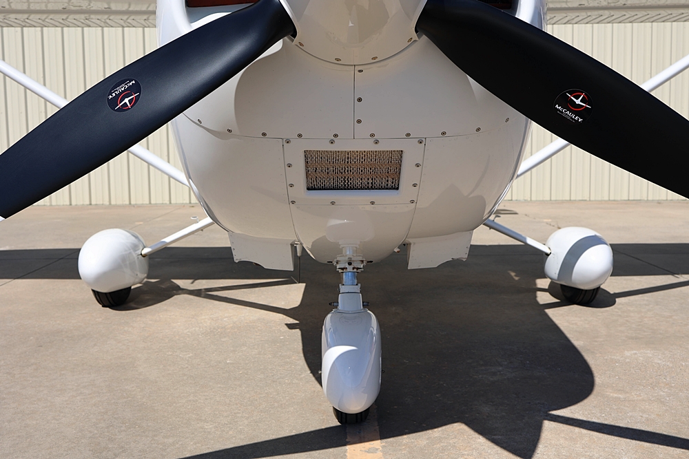 2002 Cessna 182T Skylane - Image 11