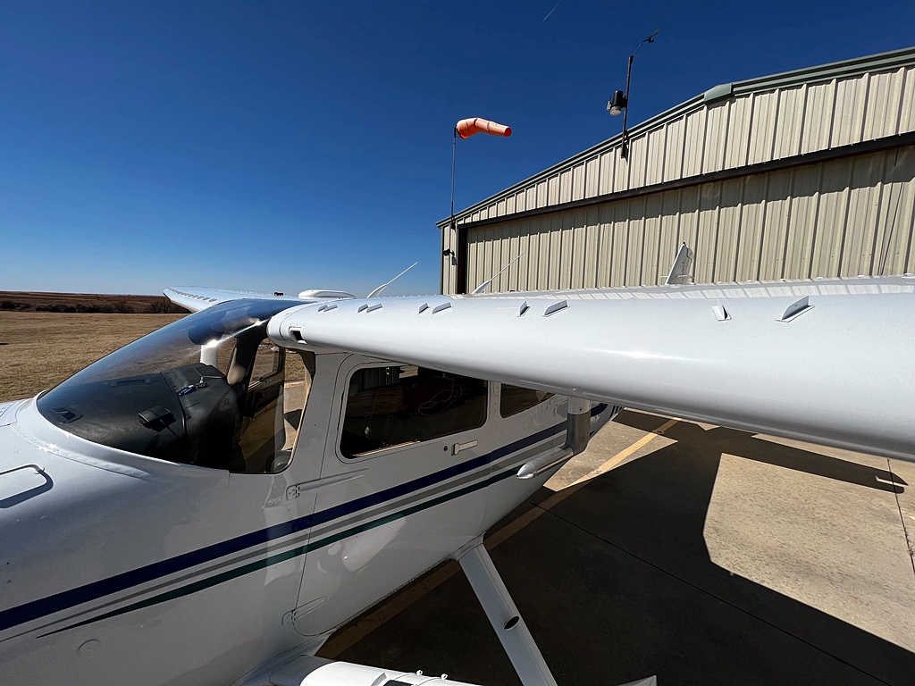 2002 Cessna 182T Skylane - Image 23