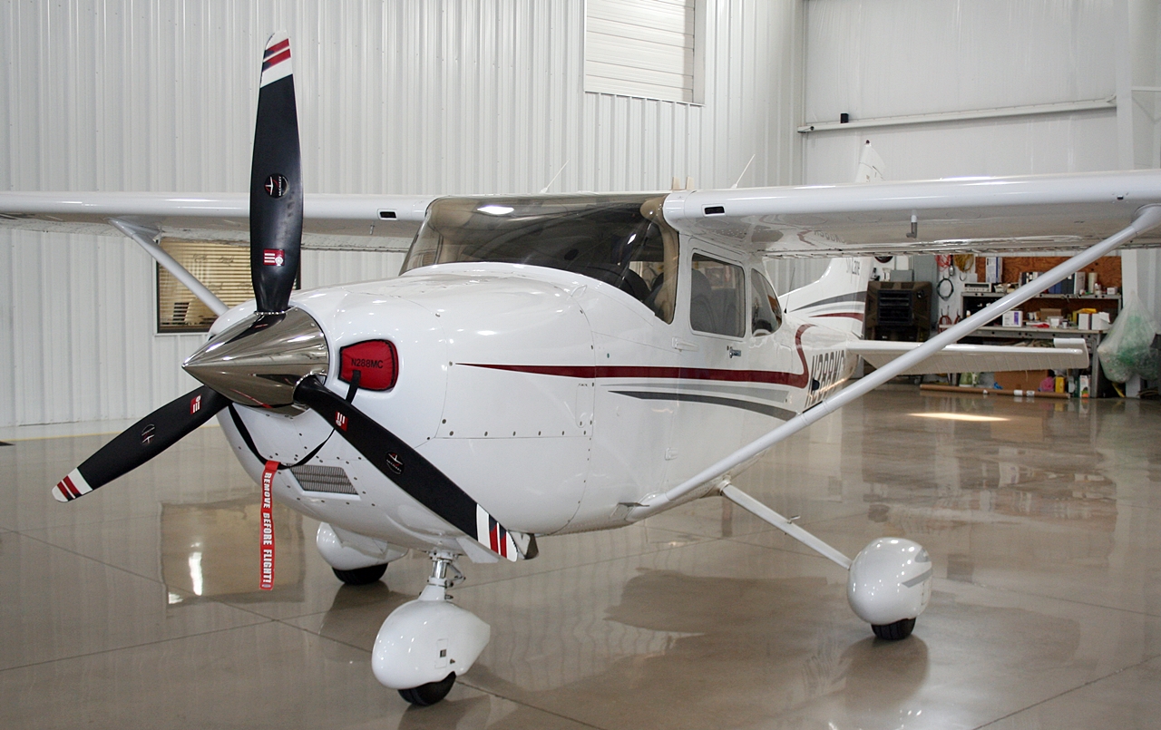 2002 Cessna 182T Skylane - Image 6