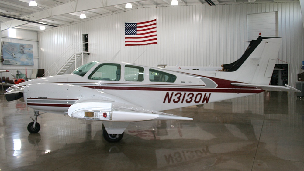 1974 Beechcraft B55 Baron
