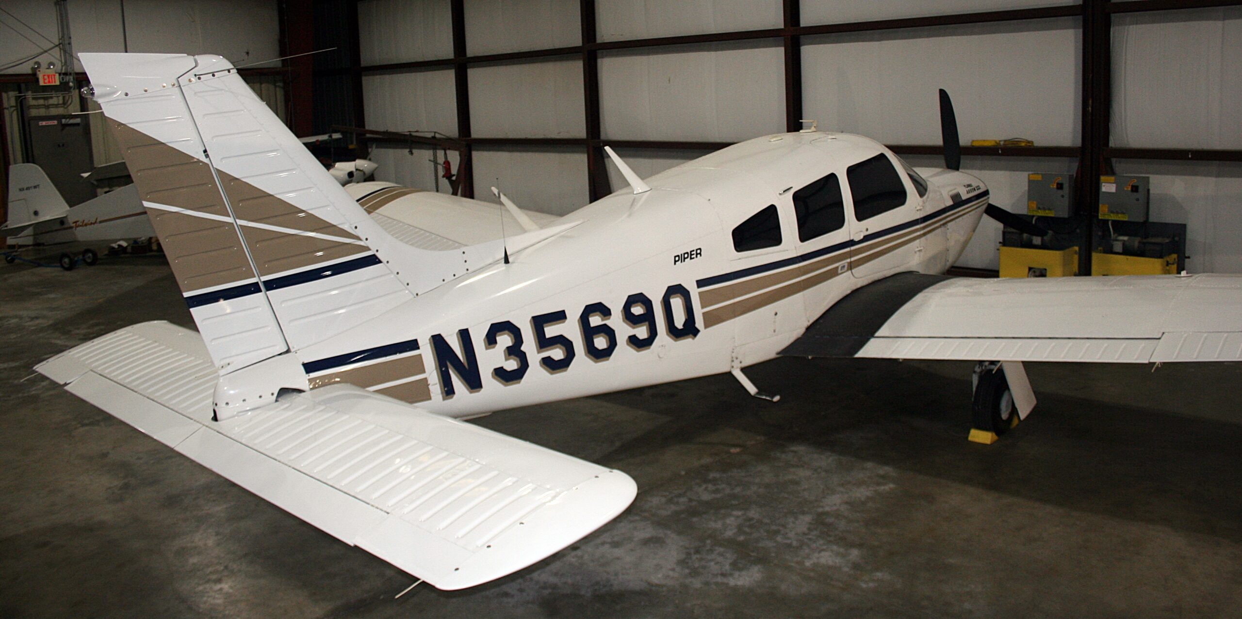 1977 Piper Turbo Arrow III - Image 4
