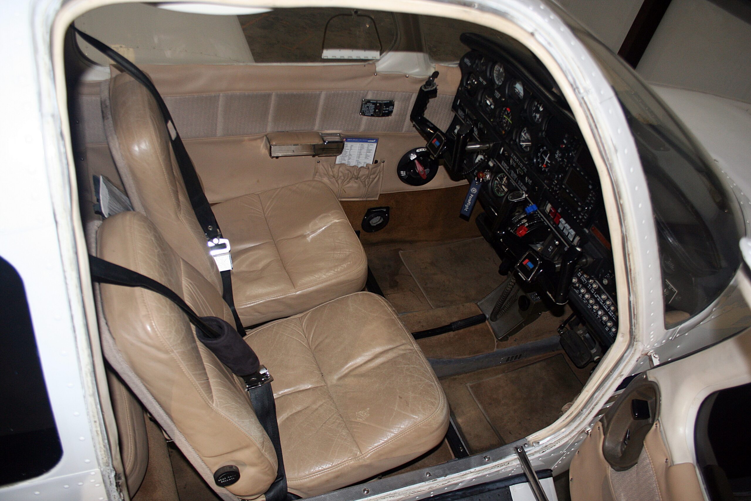 1977 Piper Turbo Arrow III - Image 2