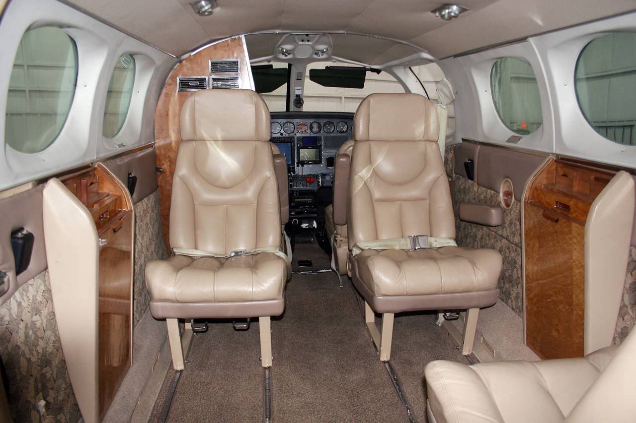 1980 Cessna 414A Chancellor - Image 9