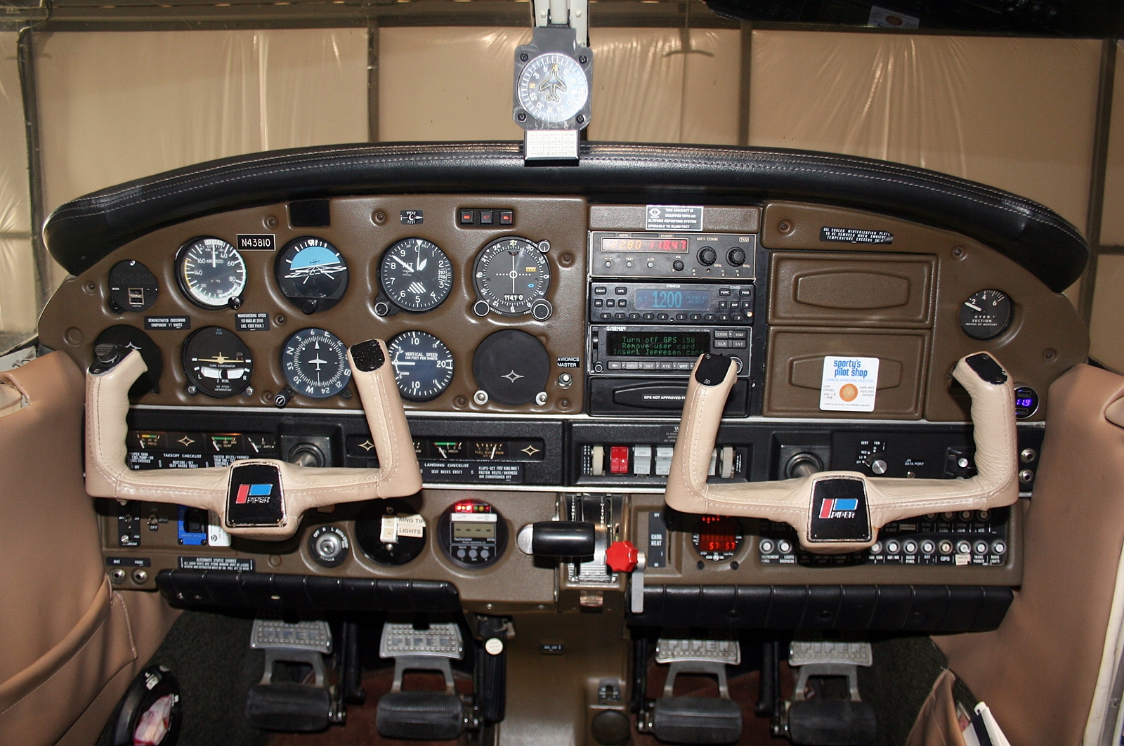 1978 Piper PA-28-181 Archer - Image 8