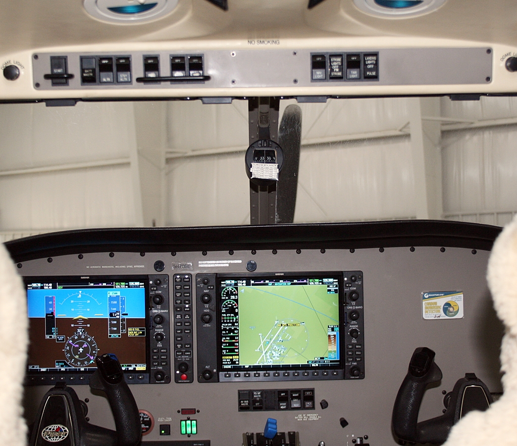 2007 Piper Turbo Saratoga - Image 12