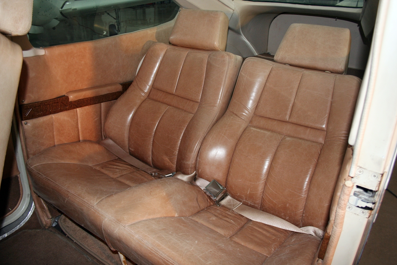 1981 Cessna Turbo 182 Skylane - Image 11