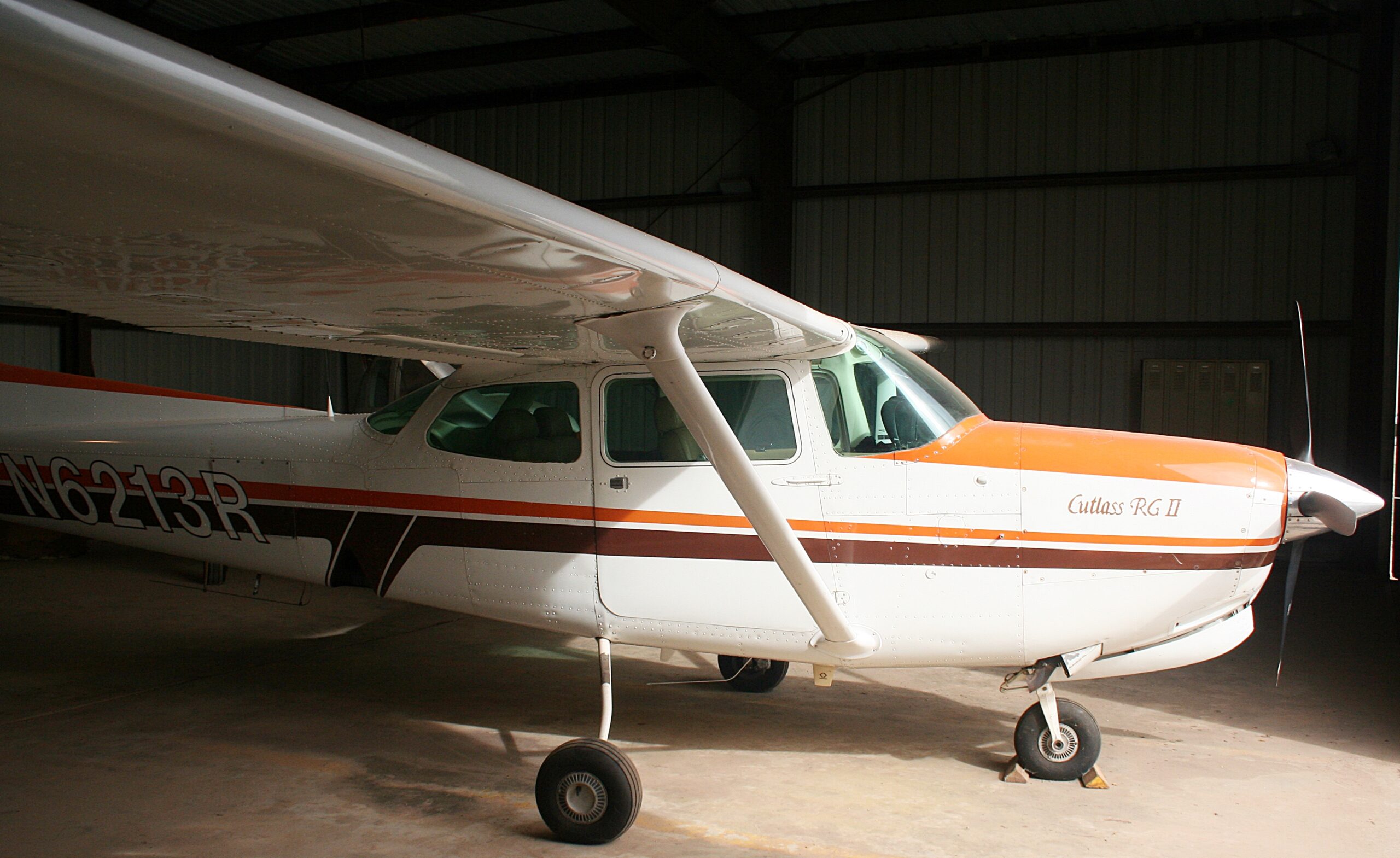1980 Cessna 172RG Cutlass - Image 2