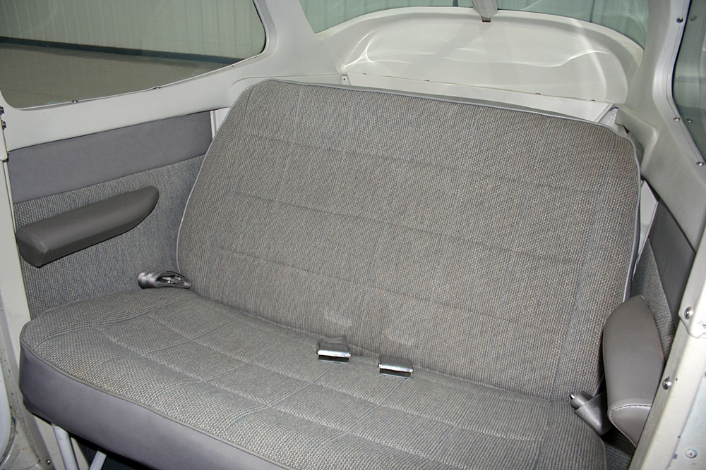 1975 Cessna 172 Skyhawk - Image 6
