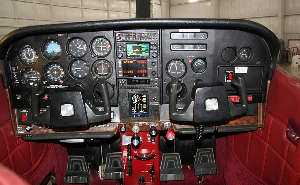 1976 Cessna 182 Skylane - Image 5