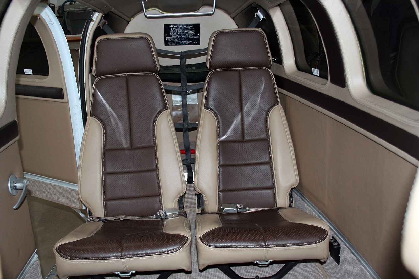 1992 Beechcraft A-36 Bonanza - Image 18
