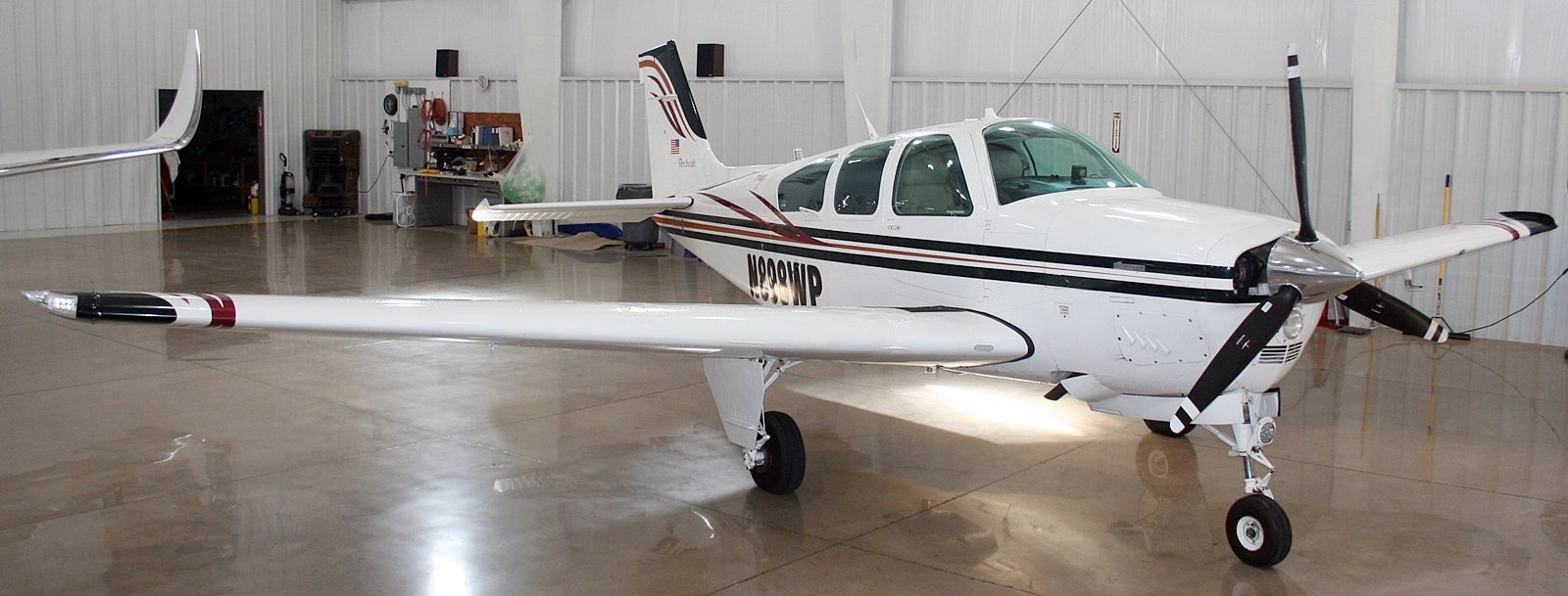 1990 Beechcraft F33A - Image 2