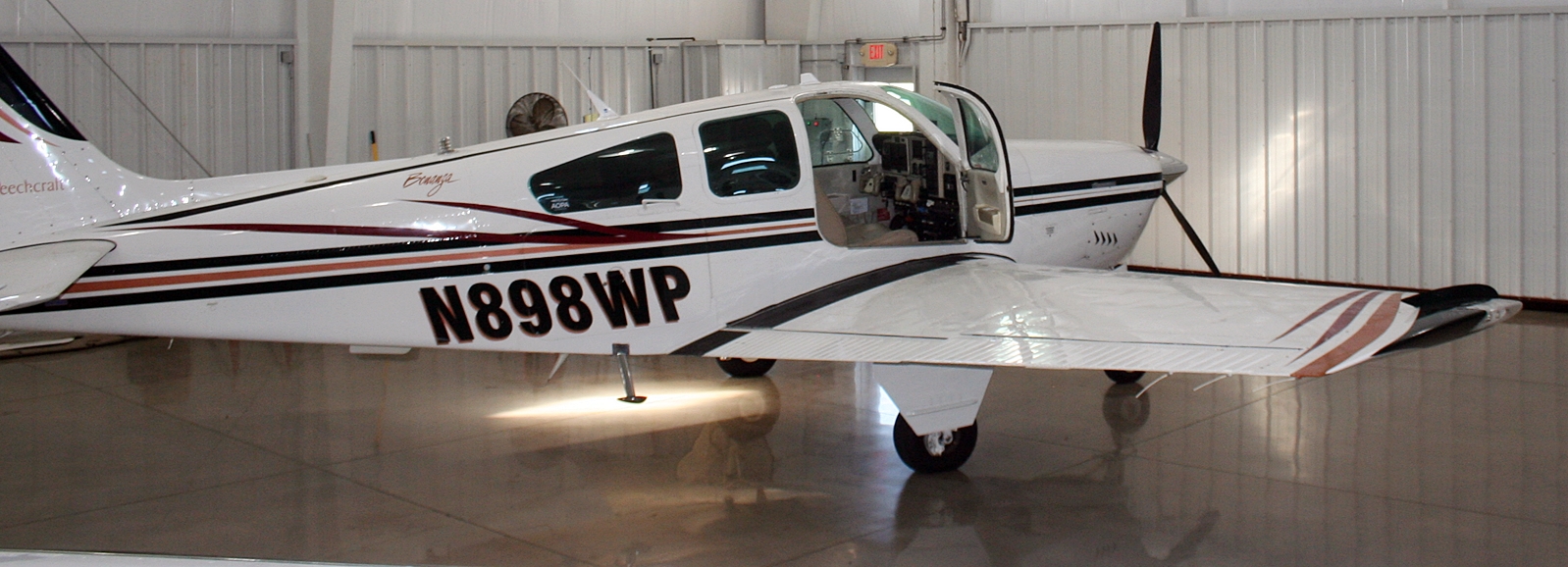 1990 Beechcraft F33A - Image 4