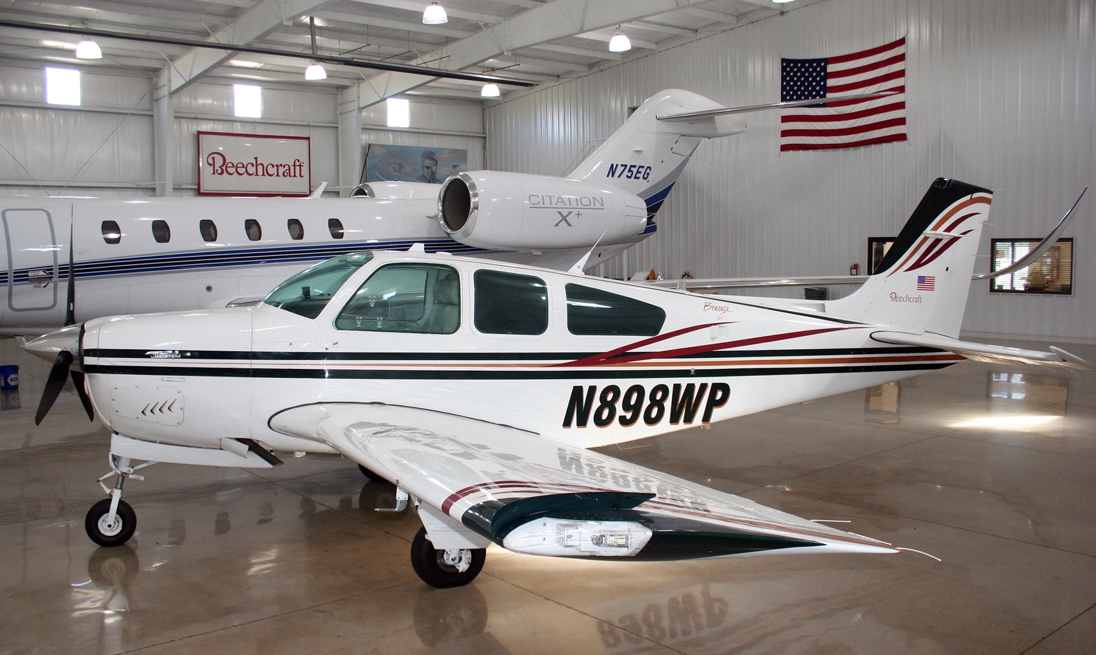 1990 Beechcraft F33A