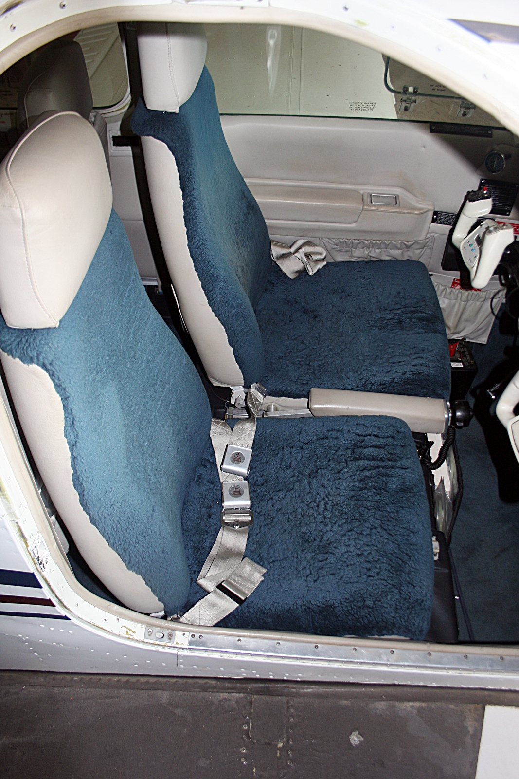 1983 B36TC Bonanza - Image 6