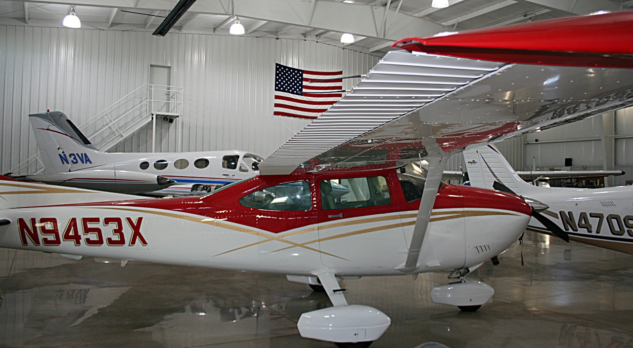1985 Cessna 182R Skylane - Image 10
