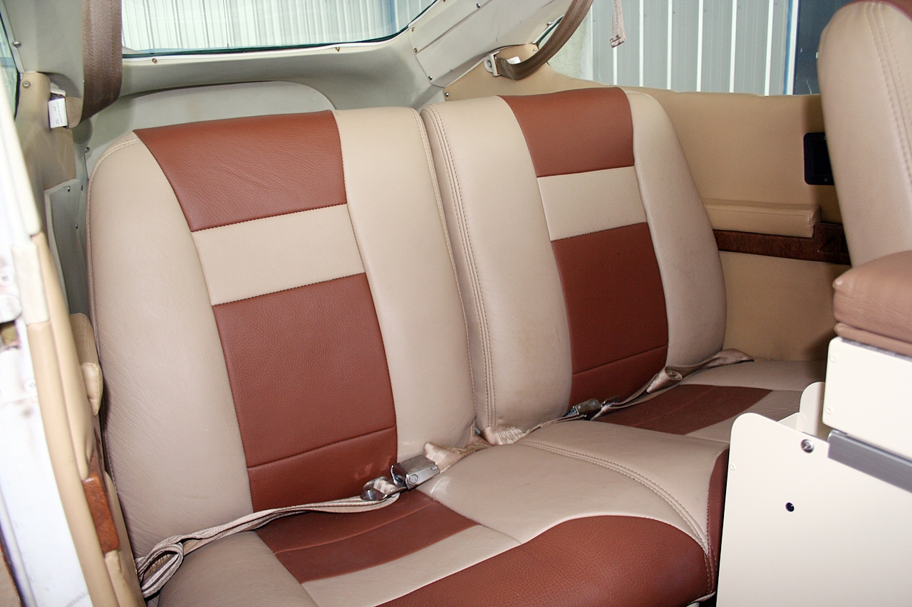 1985 Cessna 182R Skylane - Image 8