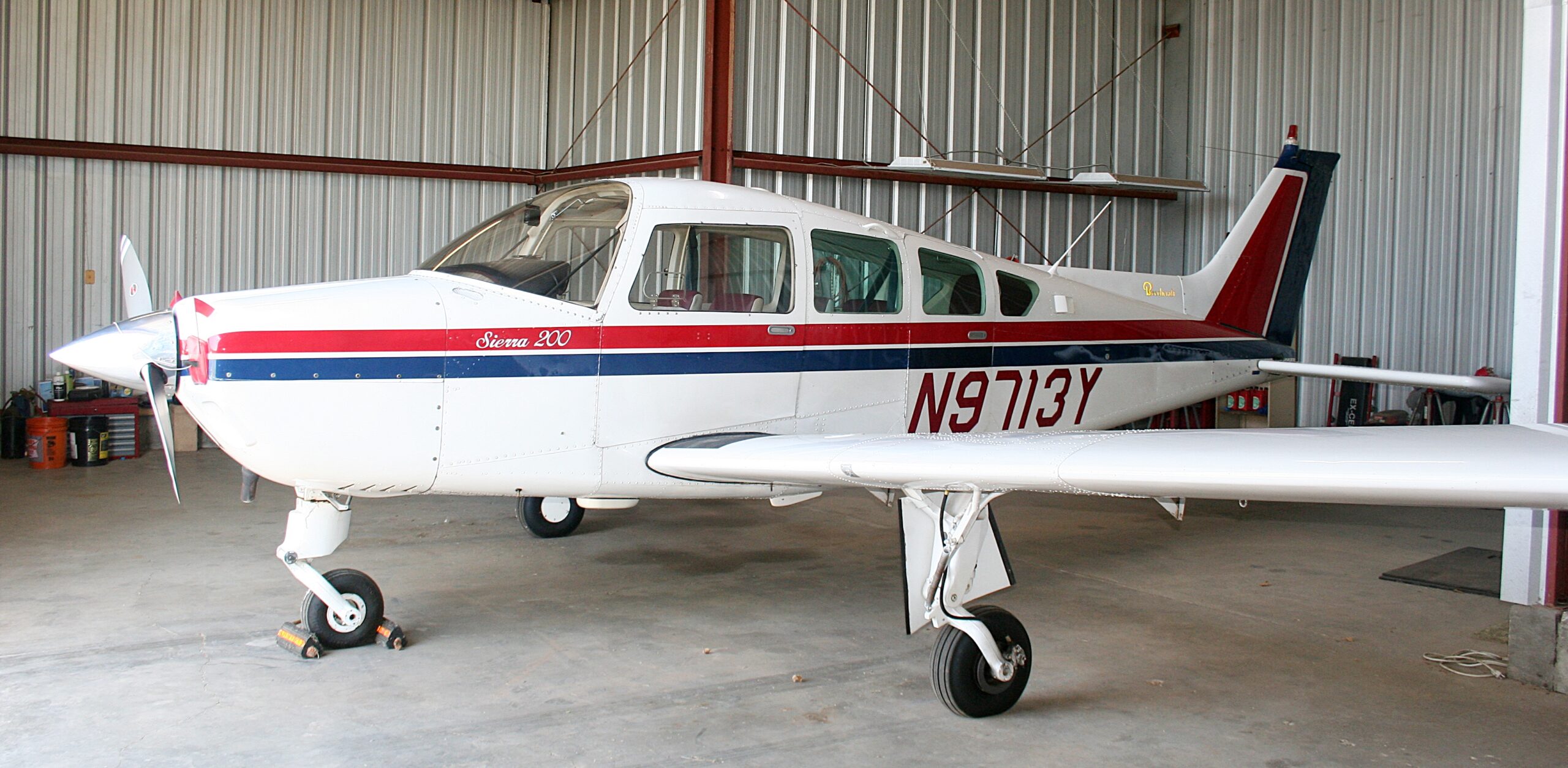 1976 Beechcraft Sierra B24R - Image 3
