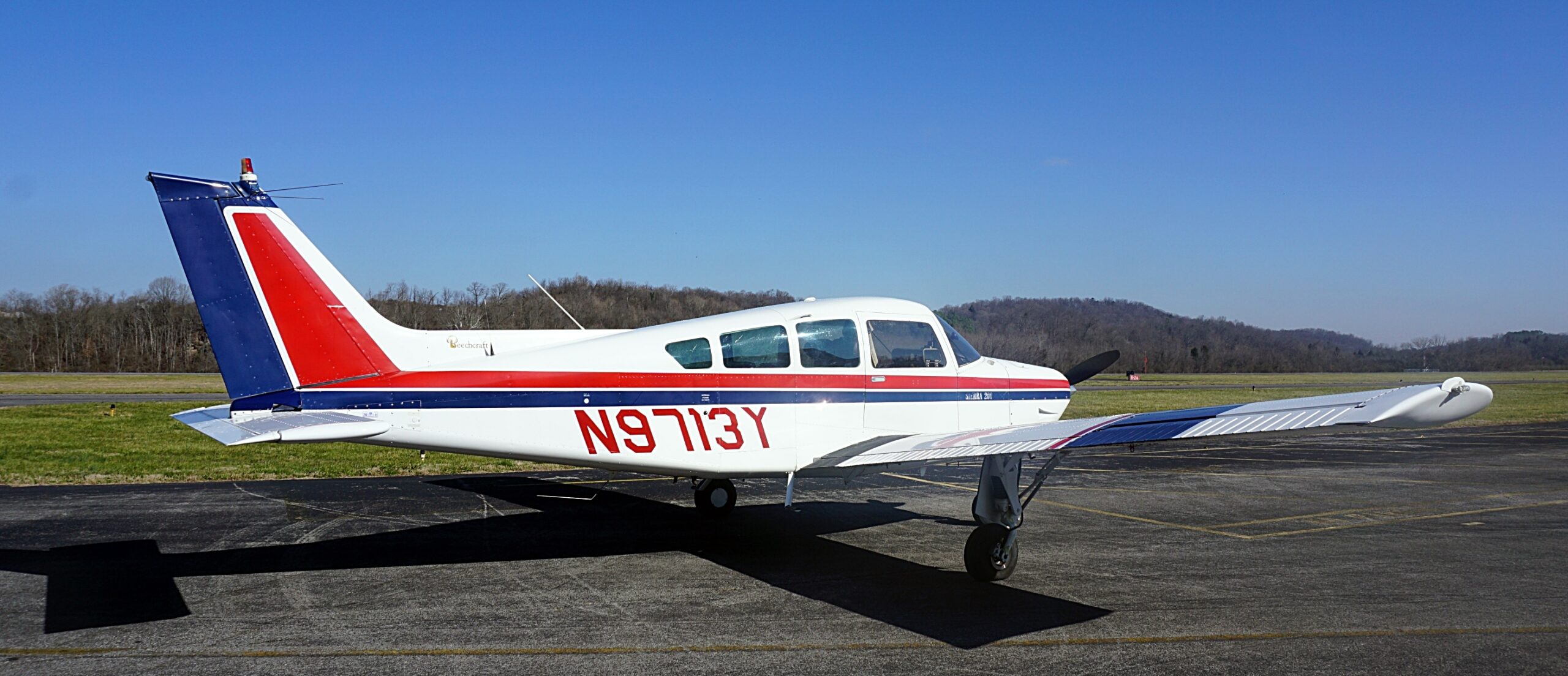 1976 Beechcraft Sierra B24R - Image 2