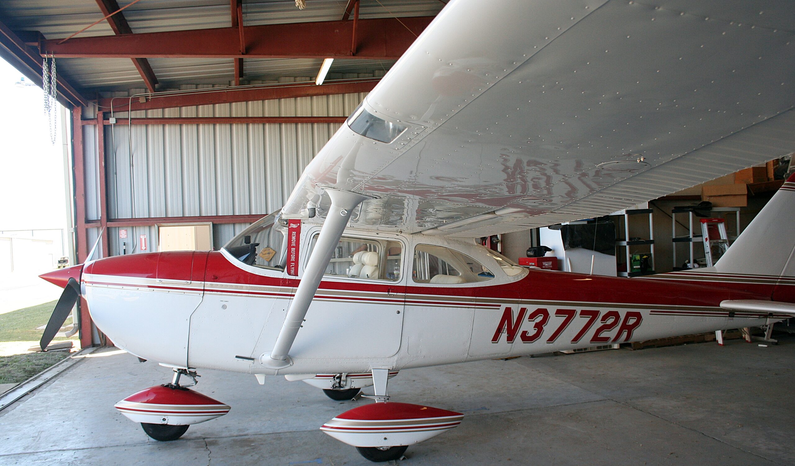 1967 Cessna Skyhawk 180HP - Image 3
