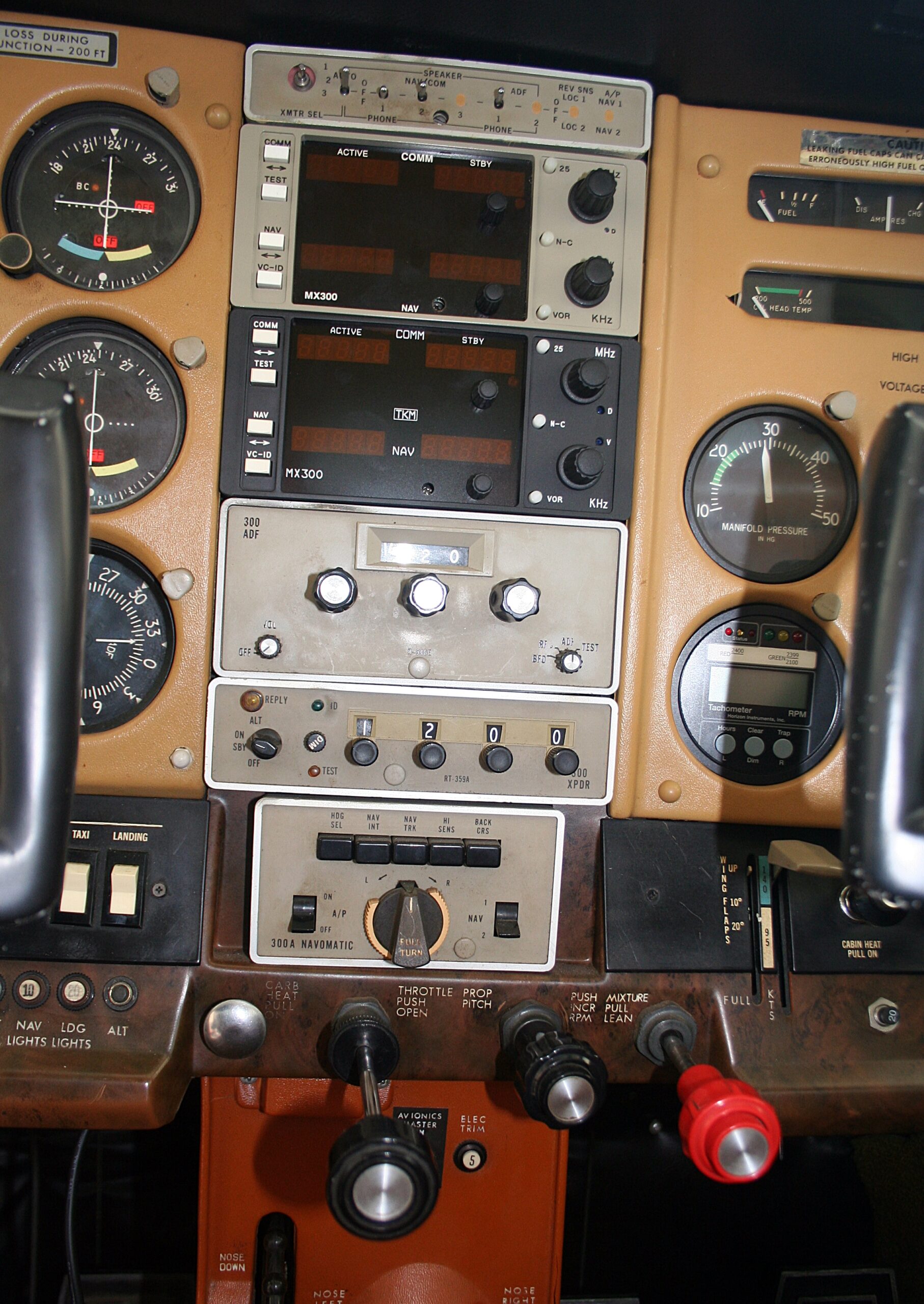 1977 Cessna 182 Skylane - Image 6
