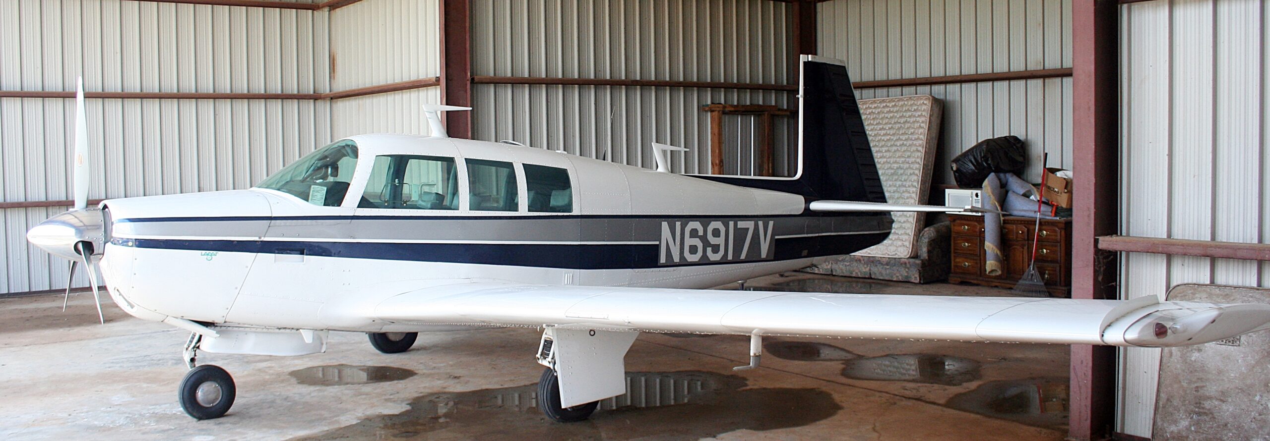 1975 Mooney M20F - Image 6