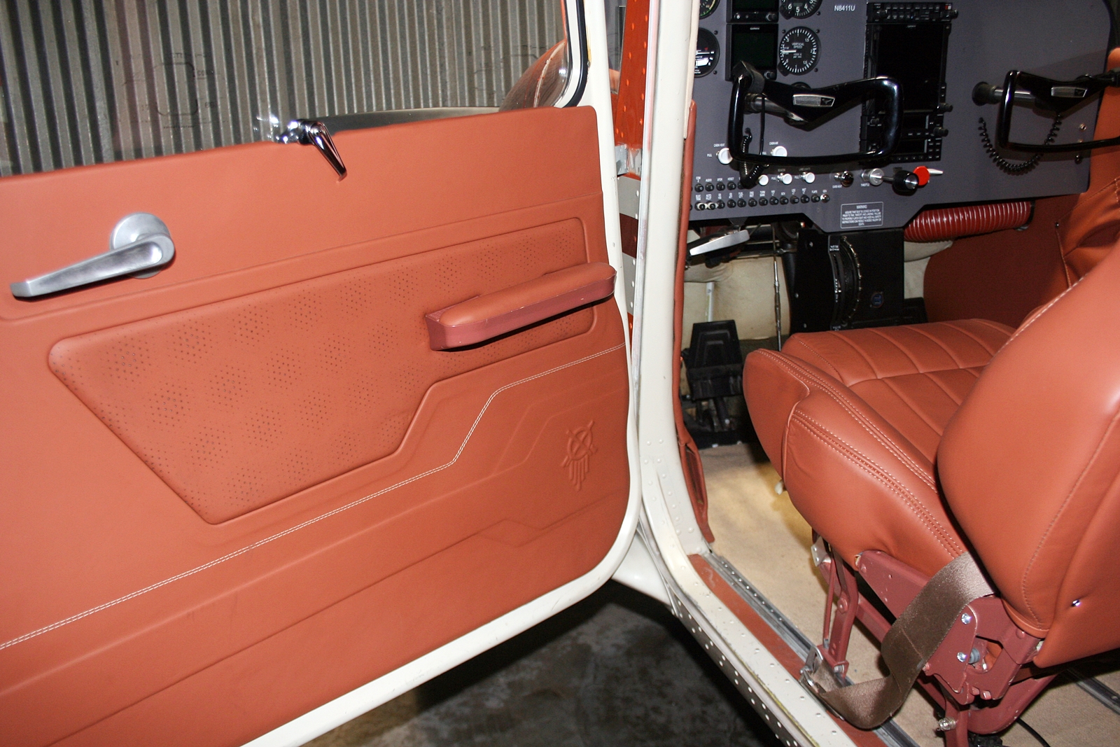 1965 Cessna 172F Skyhawk - Garmin Panel - Image 13