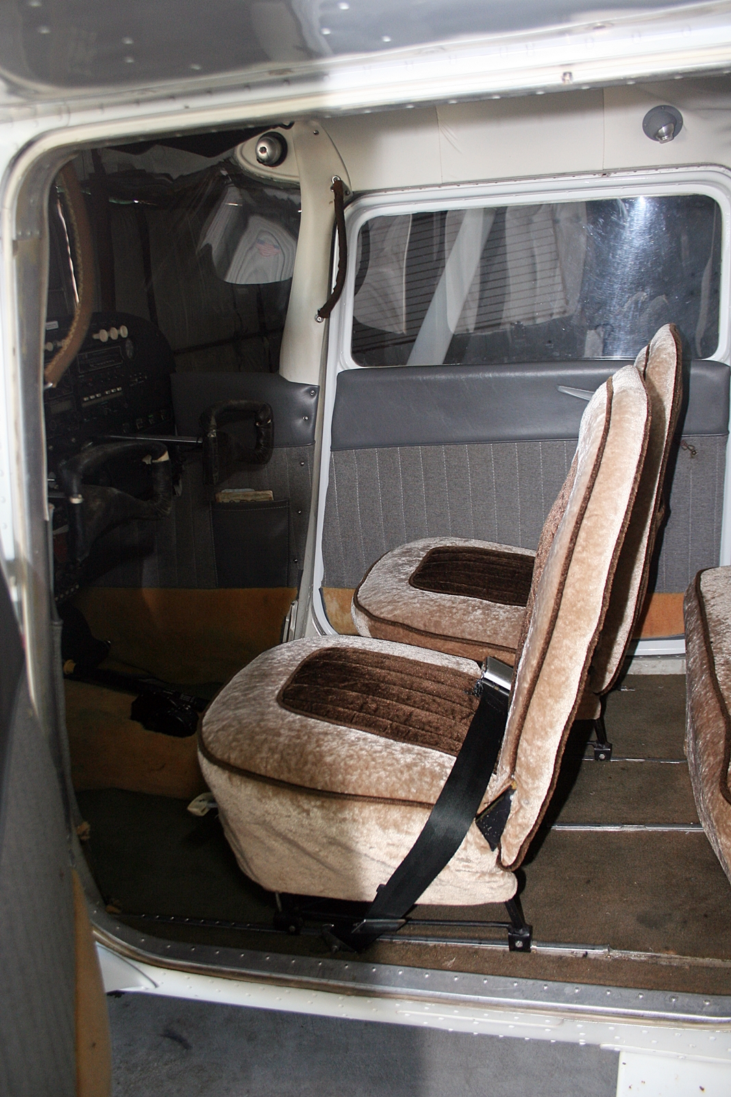 1962 Cessna 172C Skyhawk - Image 2