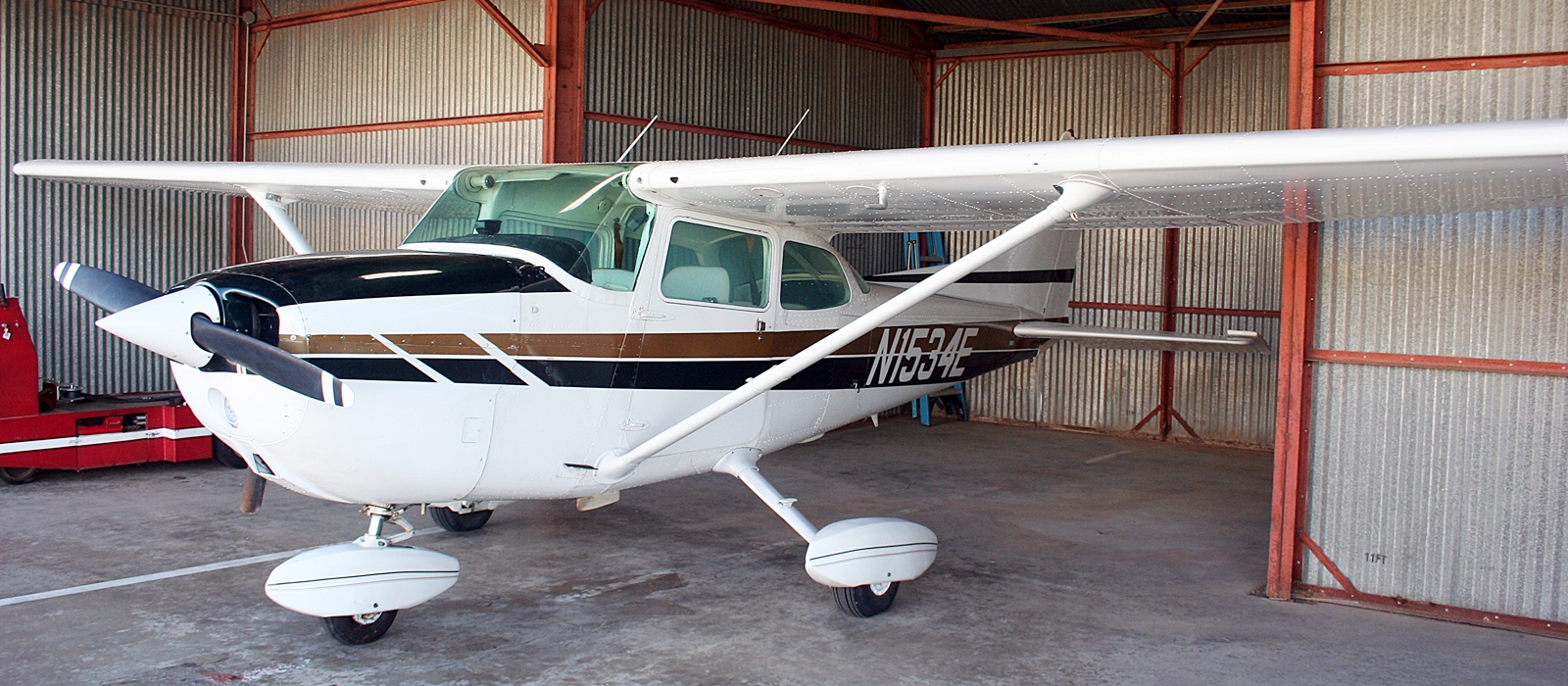 1978 Cessna 172N Skyhawk - Image 2