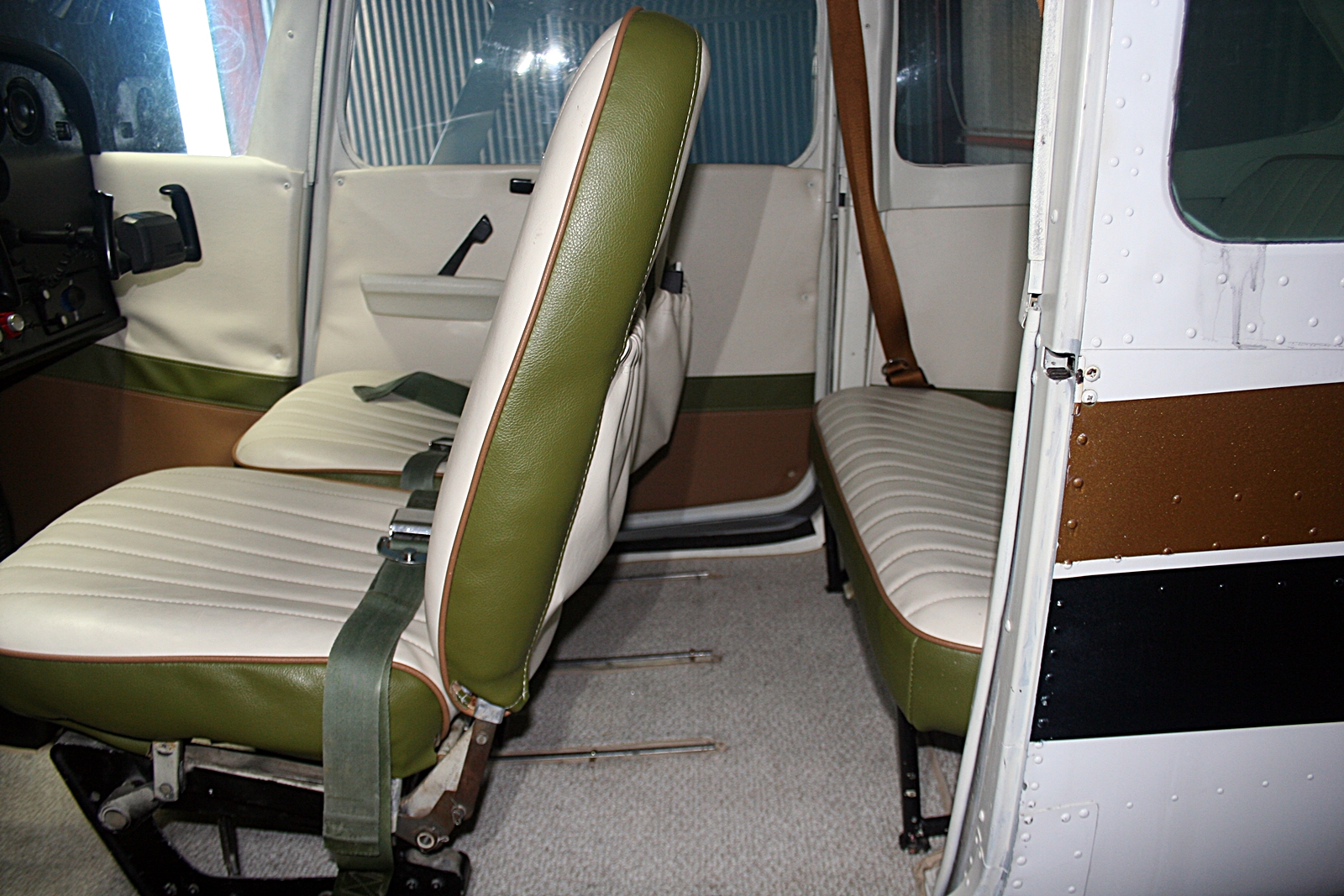 1978 Cessna 172N Skyhawk - Image 9