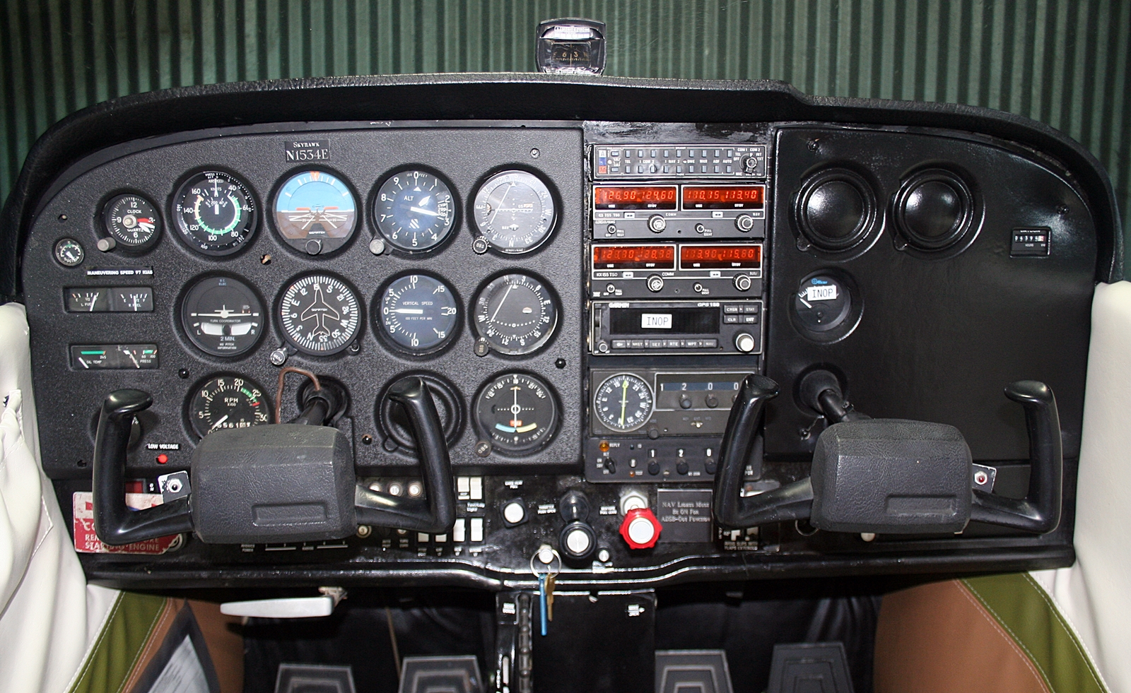 1978 Cessna 172N Skyhawk - Image 12