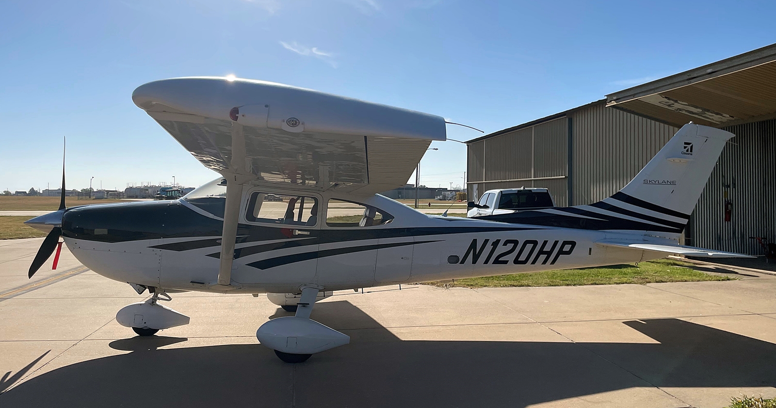 2006 Cessna 182 Skylane, G1000 & Electric A/C - Image 6