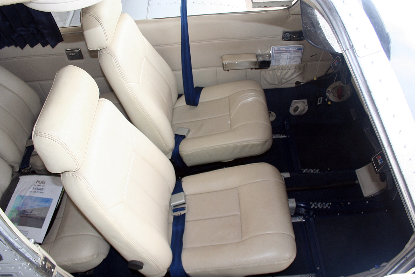 1981 Piper Arrow PA28RT-201 Non-Turbo - Image 7
