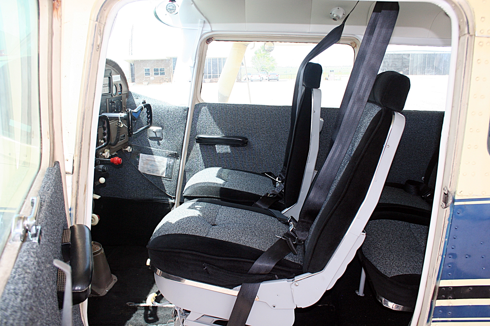 1963 Cessna 210C Centurion - Image 8