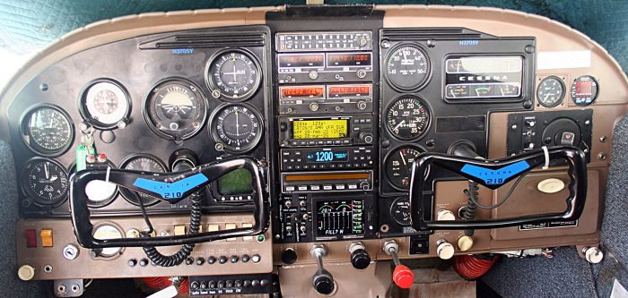 1963 Cessna 210C Centurion - Image 15