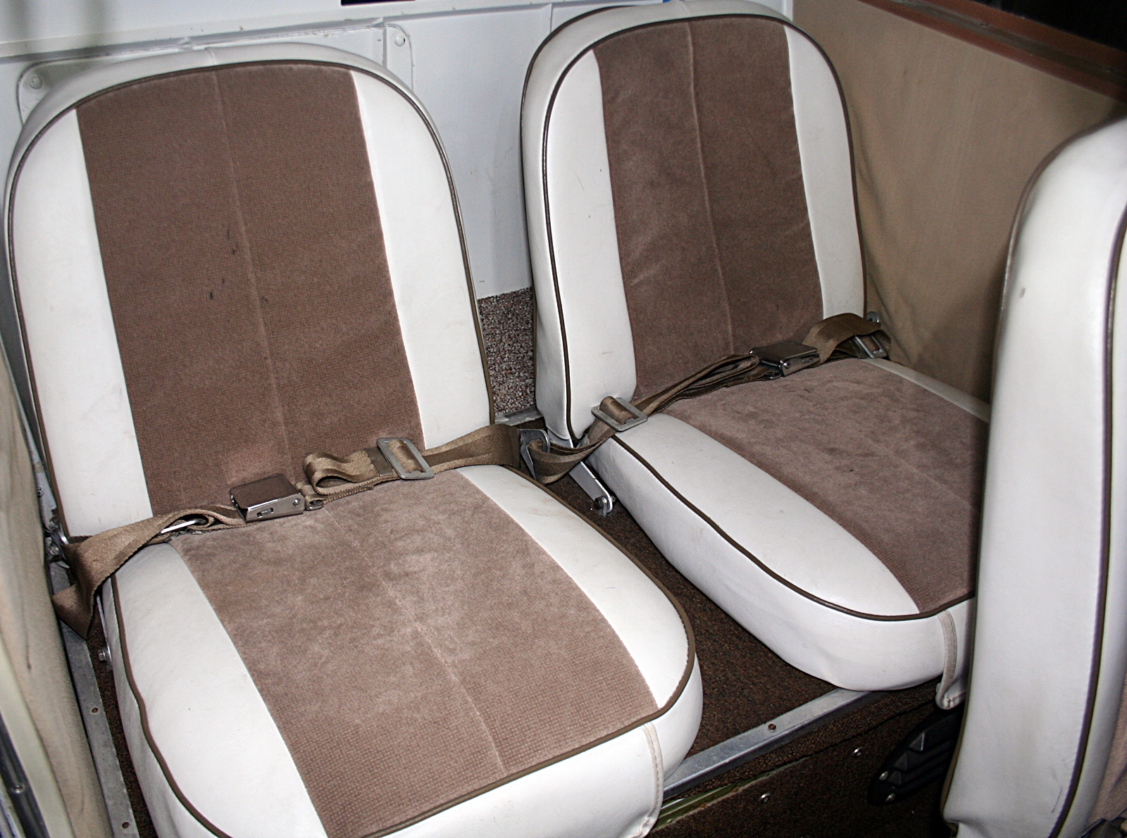 1969 Piper Cherokee 140 - Image 2