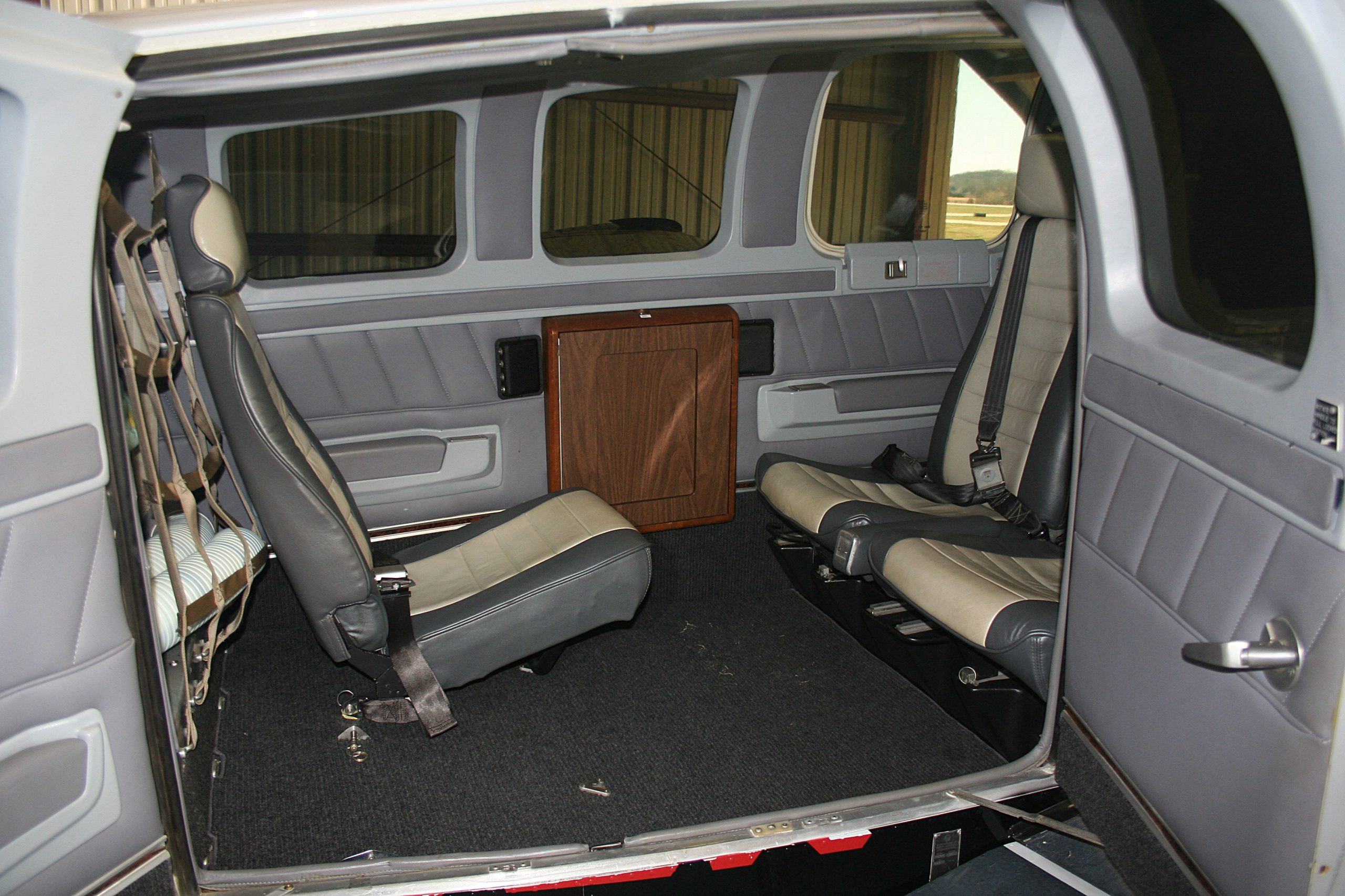 1980 Beechcraft A-36 Bonanza - Image 18