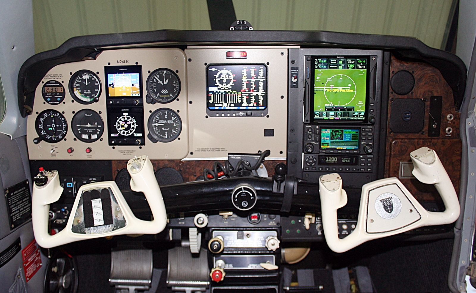 1980 Beechcraft A-36 Bonanza - Image 22