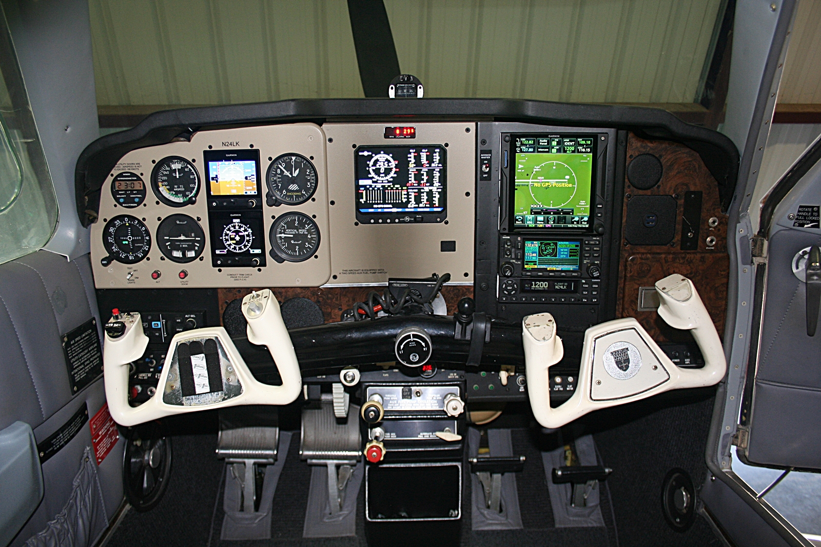 1980 Beechcraft A-36 Bonanza - Image 23