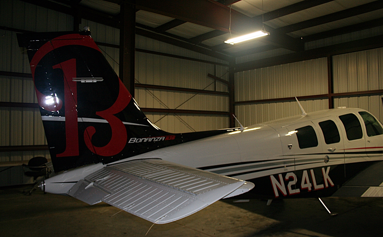 1980 Beechcraft A-36 Bonanza - Image 8
