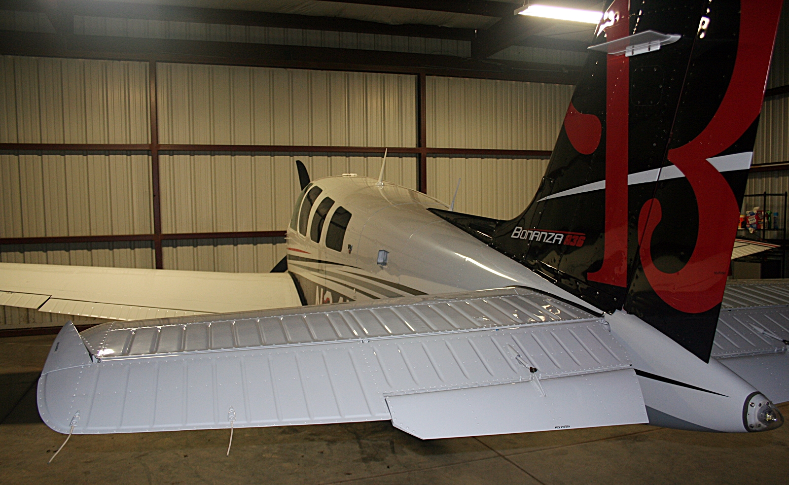 1980 Beechcraft A-36 Bonanza - Image 13