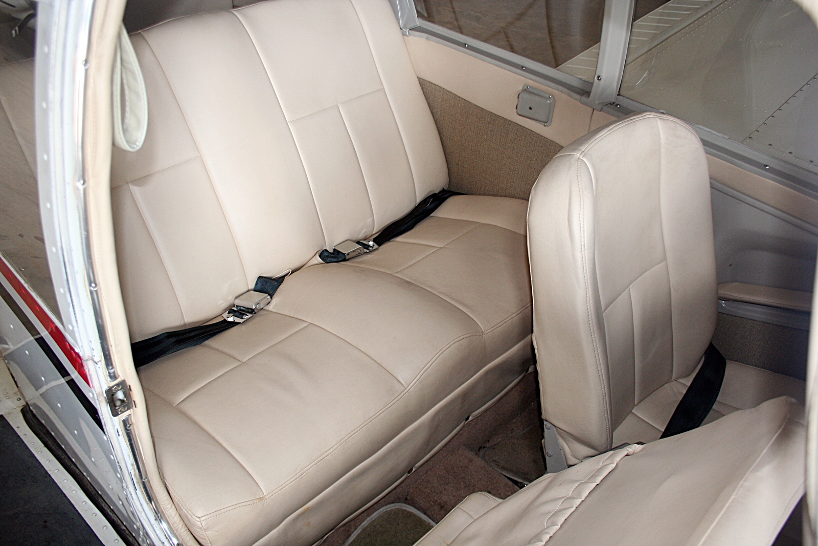 1969 Cherokee 180 - Image 10
