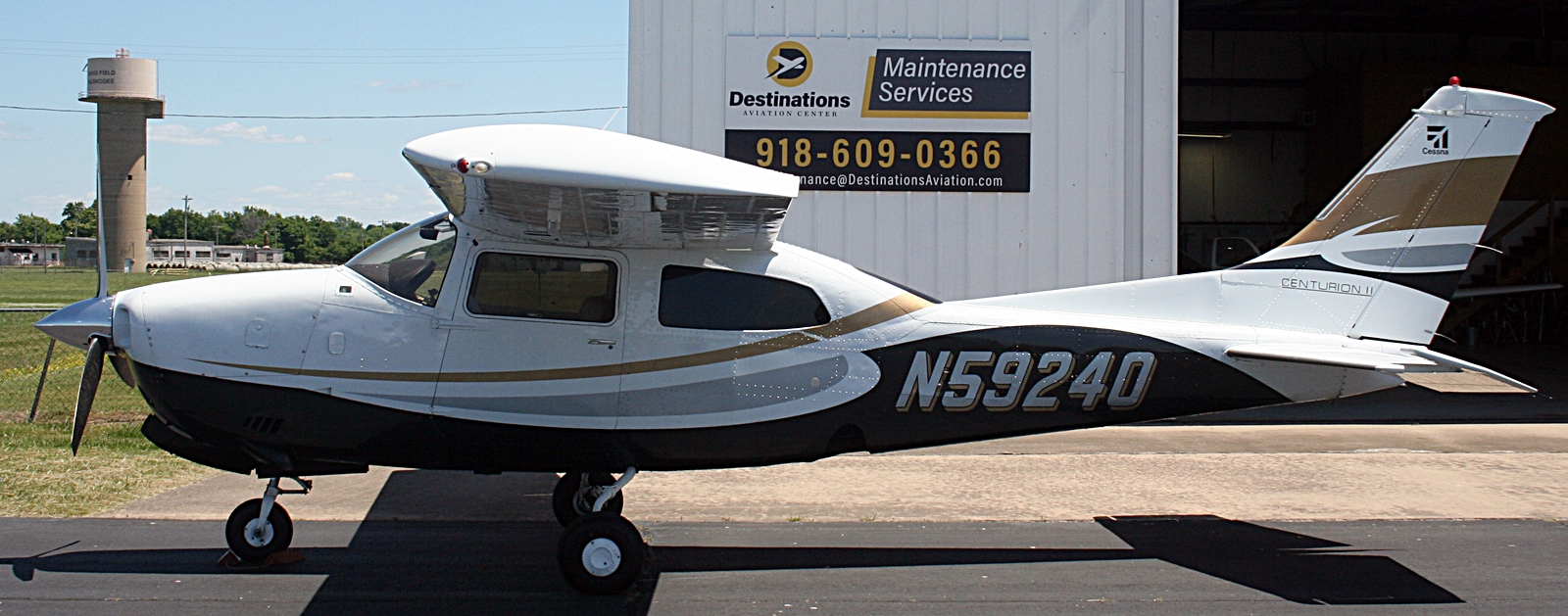 1974 Cessna 210L Centurion - Image 2