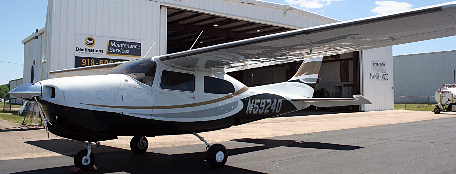 1974 Cessna 210L Centurion - Image 3