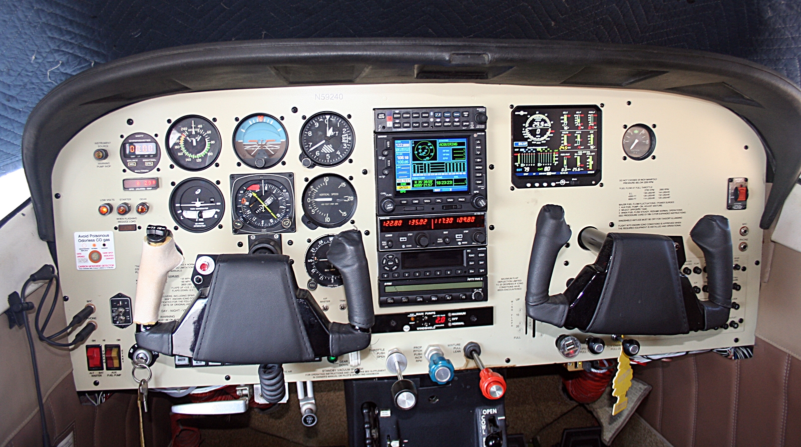 1974 Cessna 210L Centurion - Image 18