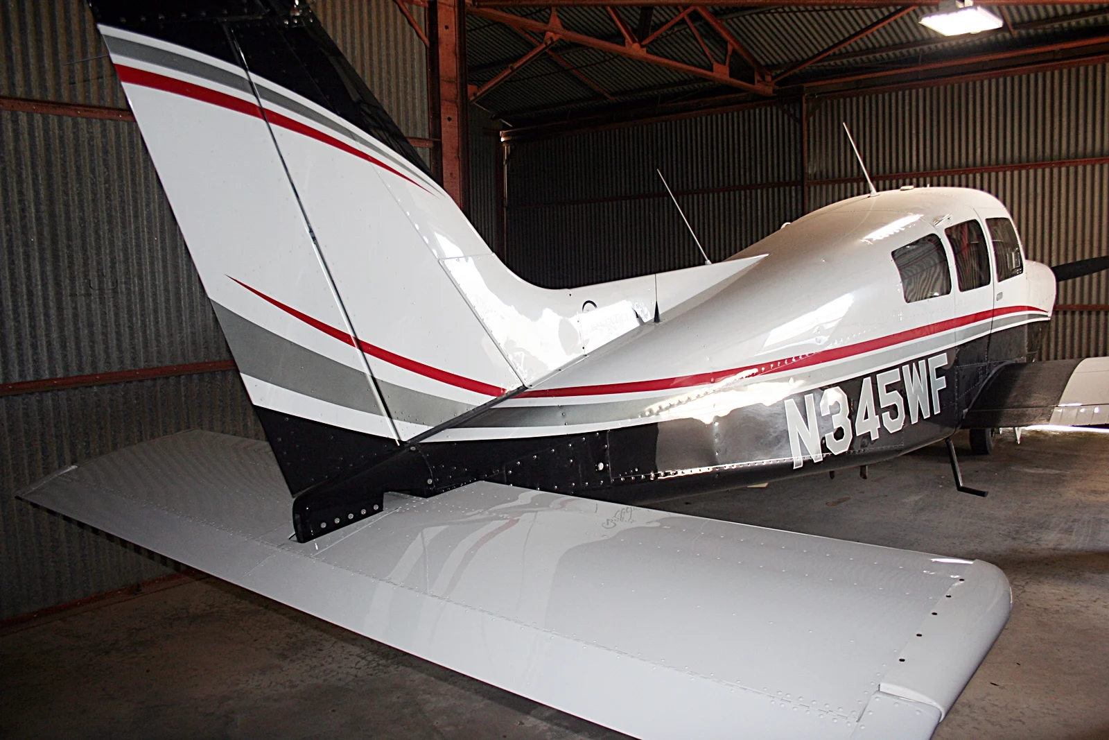 1976 Beechcraft C23 Sundowner - Image 6